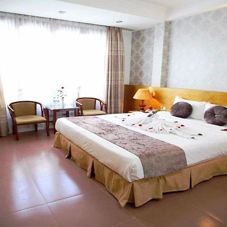 Mayhouse Travel Hanoi Kültér fotó